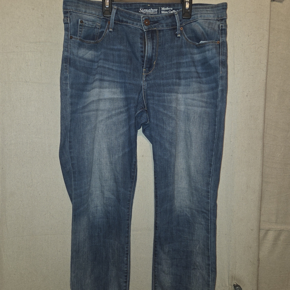 Levi Signature Women's Blue Jeans
